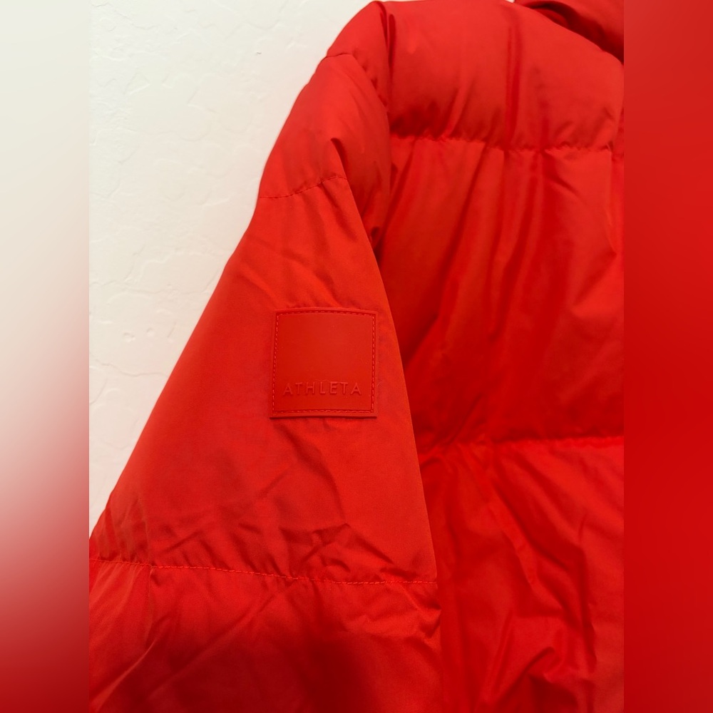 $200 New Athleta Red Summit Down Full zip / Snap Jacket - Candy Red - Womens XL - Picture 13 of 14
